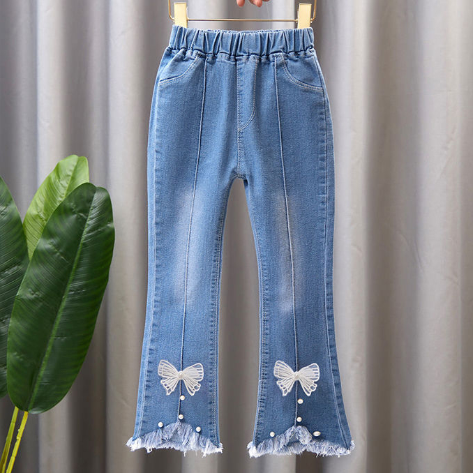 【2Y-13Y】Girl Fashion Flowers And Beads Blue Jeans 【2Y-13Y】Girl Fashion Flowers And Beads Blue Jeans