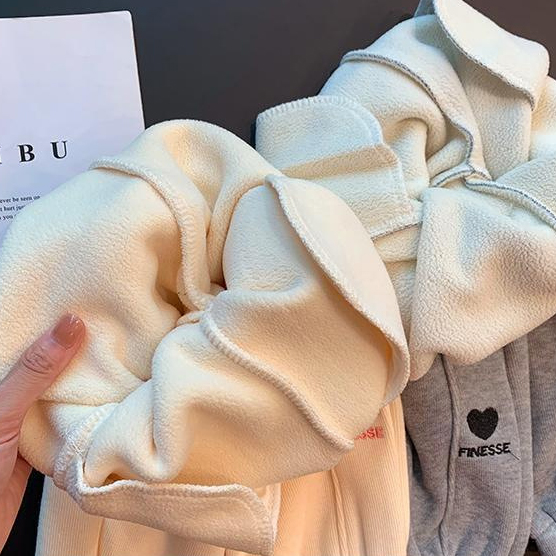 【18M-8Y】Girls Stylish Heart Shape And Letter Embroidered Thick Fleece Pants 【18M-8Y】Girls Stylish Heart Shape And Letter Embroidered Thick Fleece Pants